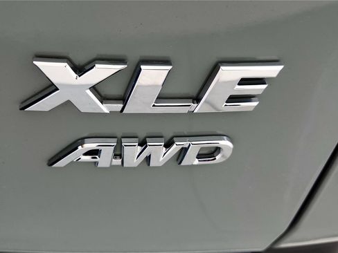 Certified 2023 Toyota RAV4 XLE w/ Convenience Package AWD/4WD image 14