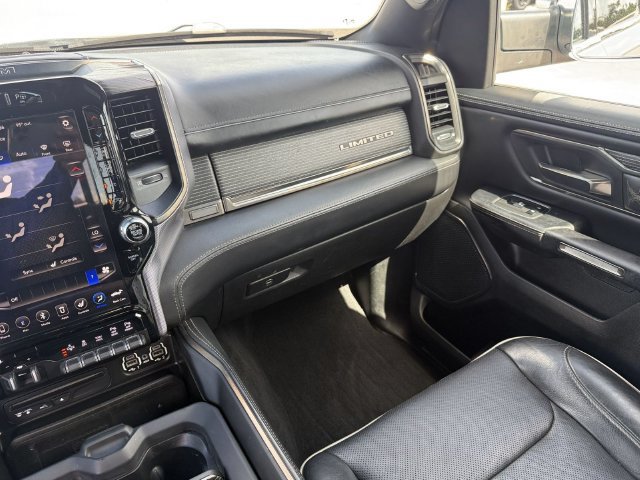 Used 2019 RAM 1500 Limited w/ Advanced Safety Group RWD image 16
