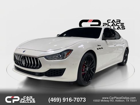 Used 2023 Maserati Ghibli Modena RWD image 4