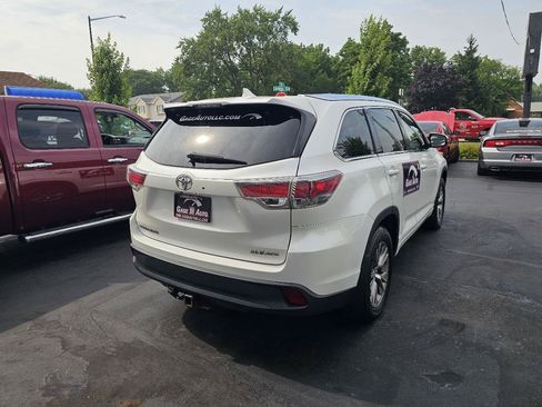 Used 2015 Toyota Highlander XLE AWD/4WD image 11