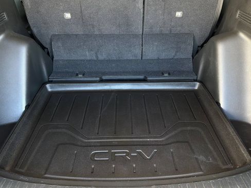 Used 2025 Honda CR-V EX image 16
