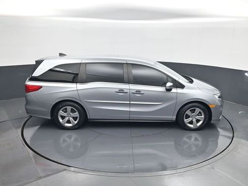 Used 2019 Honda Odyssey EX image 18