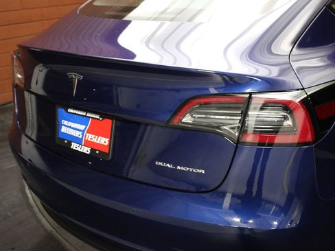 Used 2022 Tesla Model 3 Long Range image 13
