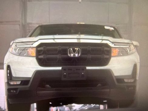 Used 2025 Honda Ridgeline RTL image 14