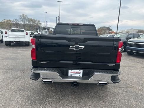 Used 2026 Chevrolet Silverado 1500 LTZ AWD/4WD image 4