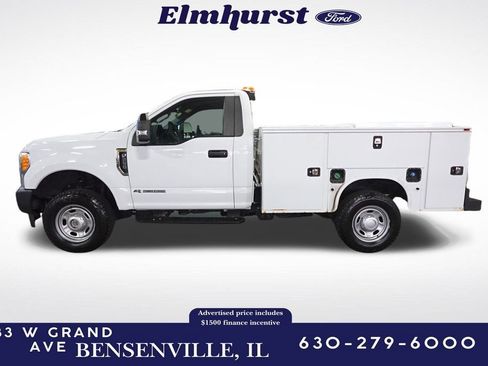 Used 2017 Ford F250 XL w/ Power Equipment Group image 2