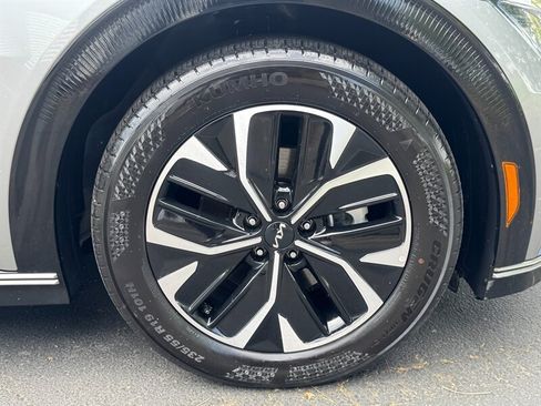 Used 2024 Kia EV6 Wind AWD/4WD image 21