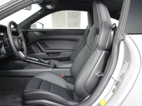 Certified 2025 Porsche 911 Carrera S RWD image 5