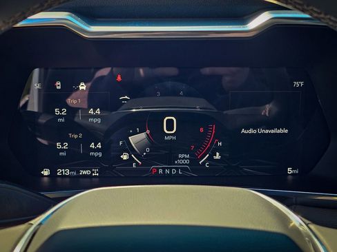 New 2026 GMC Canyon Denali AWD/4WD image 19