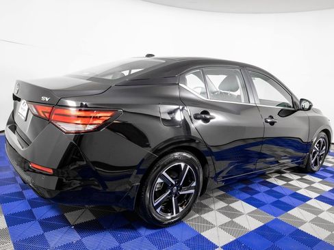 Used 2024 Nissan Sentra SV w/ Trunk Package image 5