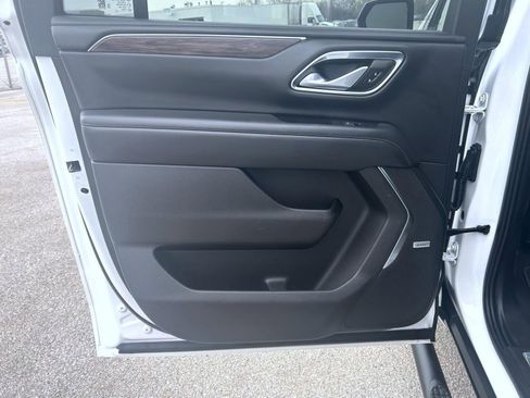 Certified 2022 Chevrolet Suburban Z71 image 17