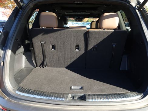 Used 2021 Kia Telluride SX w/ SX Prestige Package image 22