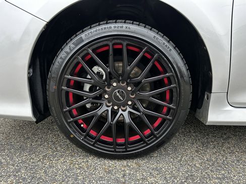 Used 2014 Toyota Camry SE image 11