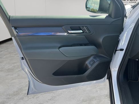 New 2026 GMC Terrain AT4 w/ Convenience Package III image 48