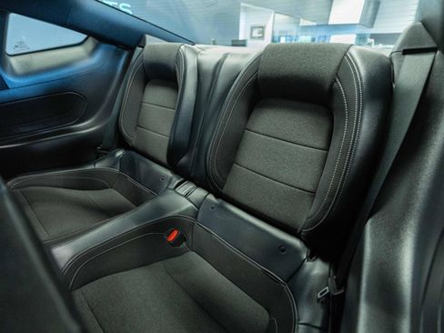 Used 2024 Ford Mustang Coupe RWD image 10