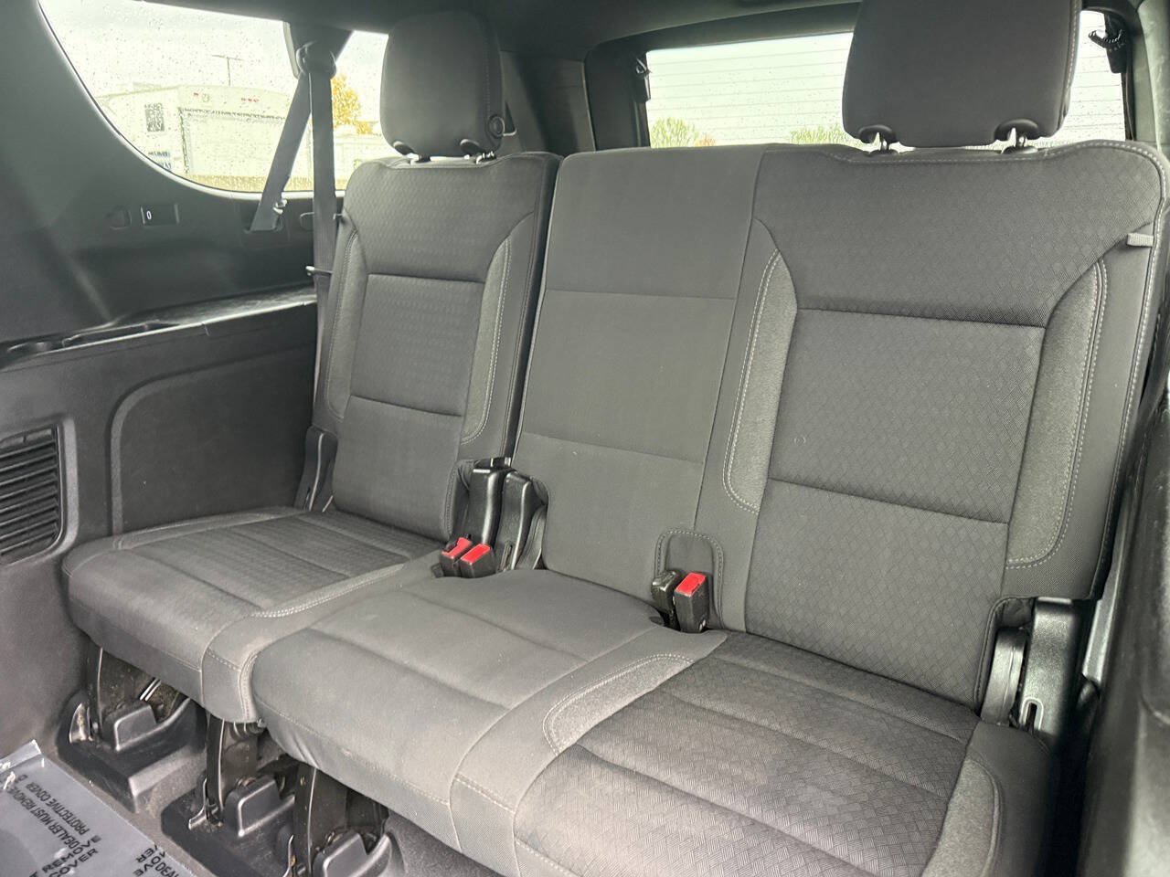 Used 2023 Chevrolet Suburban LS AWD/4WD image 15