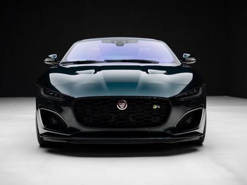 Used 2021 Jaguar F-TYPE R AWD/4WD image 10