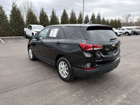Used 2023 Chevrolet Equinox LS w/ LS Convenience Package image 6