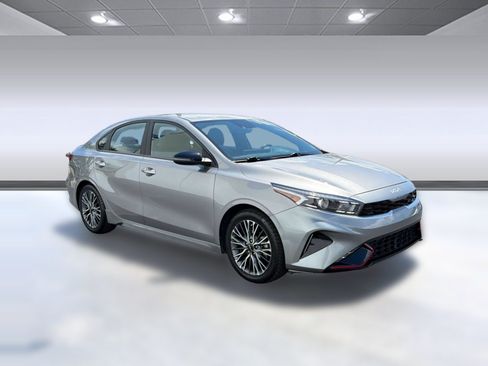 Used 2023 Kia Forte GT-Line FWD image 7