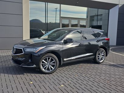 Used 2023 Acura RDX w/ Technology Package