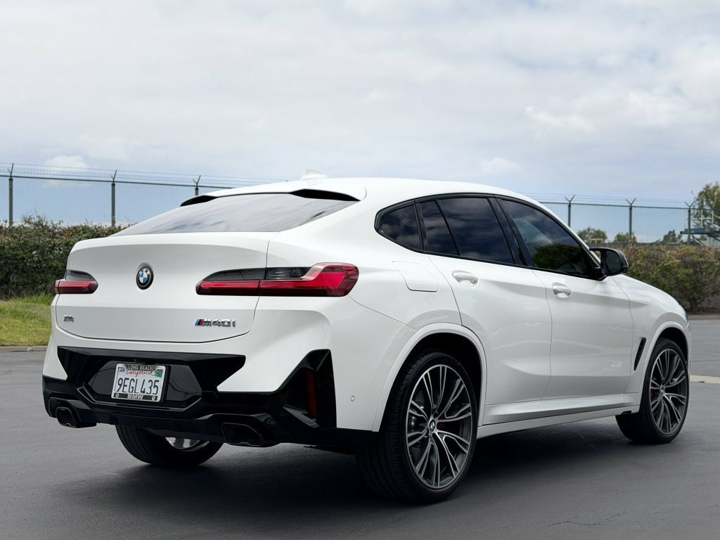 Used 2023 BMW X4 M40i w/ Premium Package AWD/4WD image 4