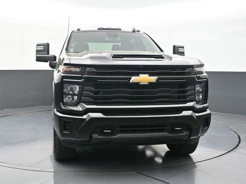 New 2026 Chevrolet Silverado 2500 Custom w/ Custom Value Package AWD/4WD image 23