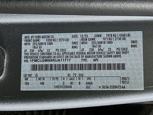 Used 2024 Ford Escape ST-Line image 12