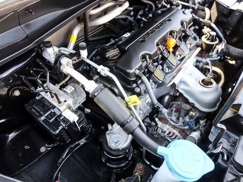 Used 2020 Honda HR-V LX image 57