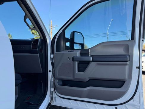 Used 2019 Ford F250 XLT image 33