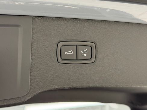 Certified 2025 Porsche Cayenne GTS AWD/4WD image 66