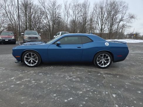 Used 2021 Dodge Challenger GT image 4