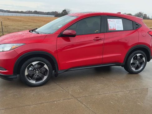 Used 2018 Honda HR-V EX image 6