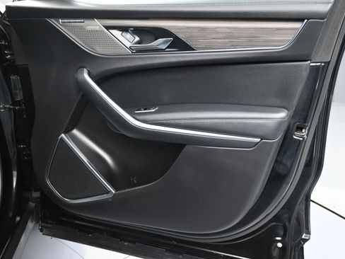 Used 2022 Jaguar F-PACE S image 13