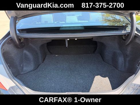 Used 2016 Toyota Camry SE FWD image 27