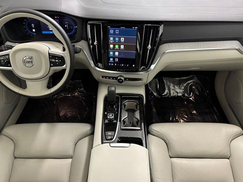 Used 2024 Volvo S60 T8 Ultimate w/ Climate Package image 16