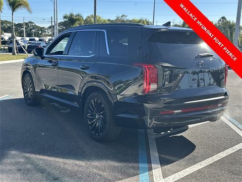 Used 2025 Hyundai Palisade Calligraphy image 9