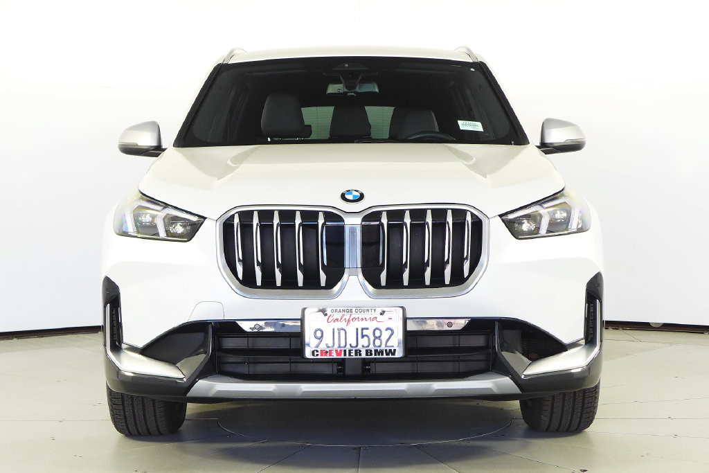 Used 2023 BMW X1 xDrive28i w/ Convenience Package AWD/4WD image 3