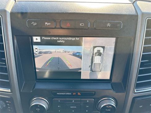 Used 2018 Ford F150 Raptor w/ Equipment Group 802A Luxury image 37