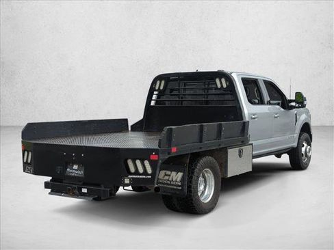 Used 2021 Ford F350 Lariat w/ Lariat Value Package image 5