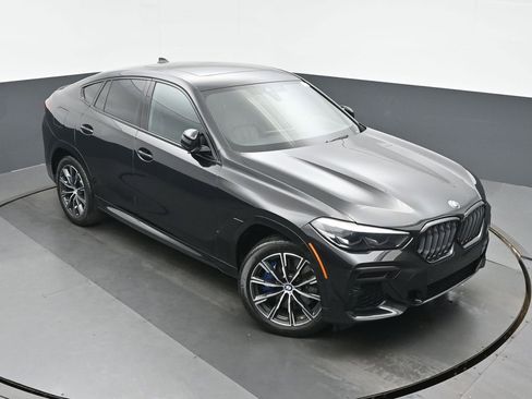 Used 2023 BMW X6 M50i w/ Climate Comfort Package AWD/4WD image 34