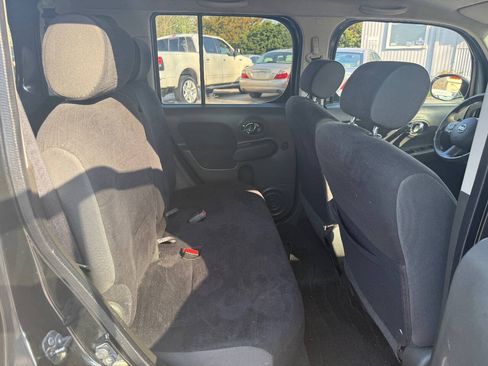 Used 2014 Nissan Cube 1.8 S w/ Interior Designer Package FWD image 9