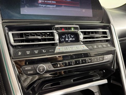 Used 2019 BMW M850i xDrive Convertible AWD/4WD image 27