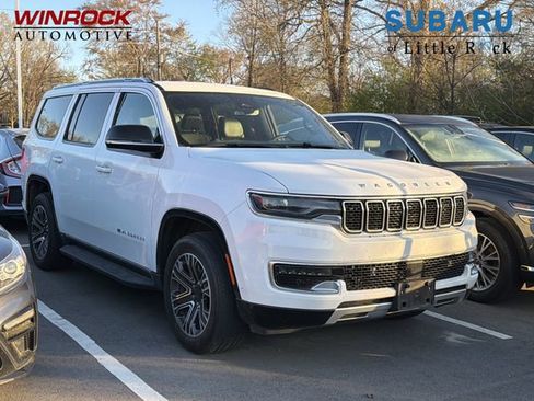 Used 2024 Jeep Wagoneer Series II w/ Flexible Seating Group image 1