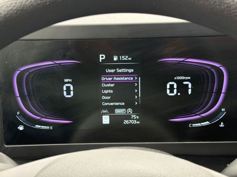 Used 2025 Kia Sportage LX FWD image 41