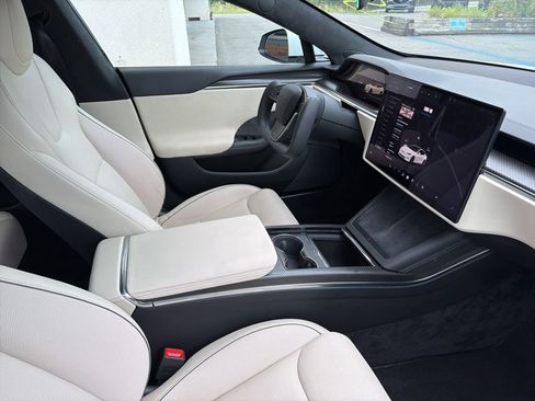 Used 2021 Tesla Model S Plaid AWD/4WD image 12