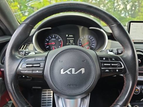 Used 2022 Kia Stinger GT-Line w/ Sun & Sound Package RWD image 18