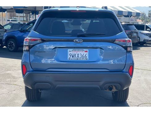 Certified 2025 Subaru Forester Premium image 4