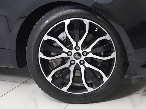 Used 2021 Land Rover Range Rover Sport HSE Silver Edition image 15