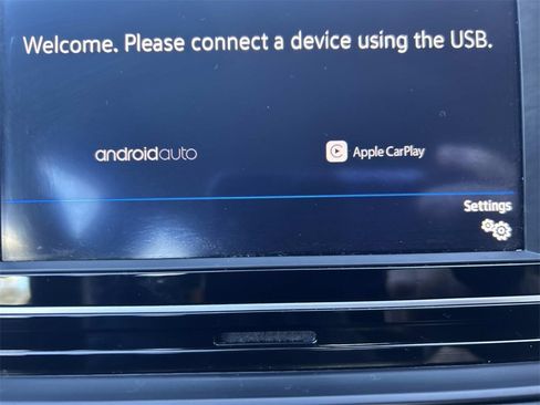 Used 2024 Volkswagen Jetta SE image 29