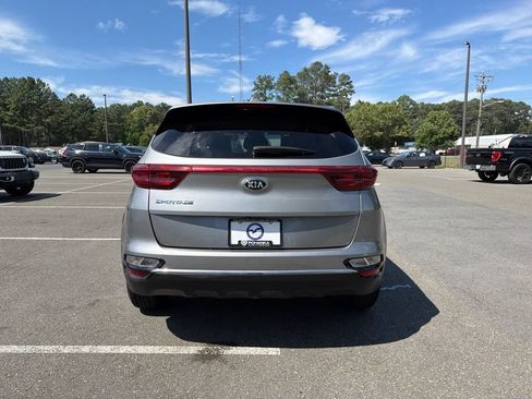 Used 2020 Kia Sportage LX FWD image 6